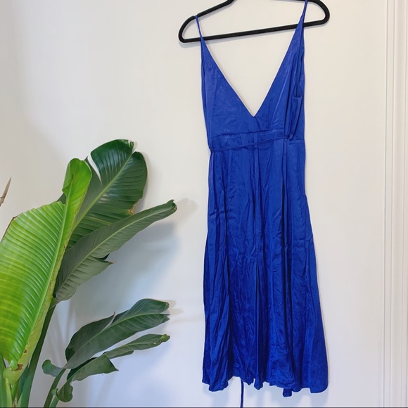 Electric blue midi wrap dress - Picture 2 of 4